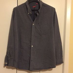Men’s casual shirt